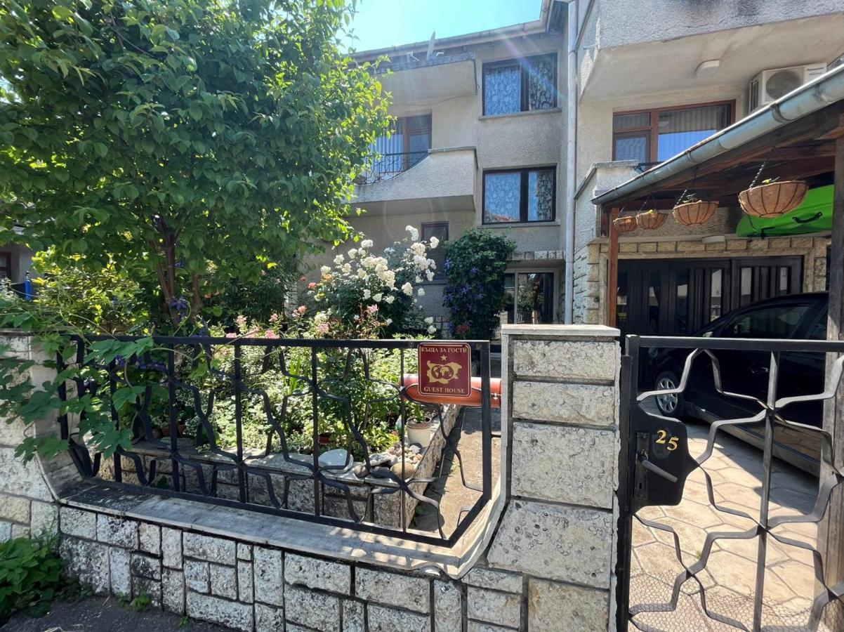 Hotel Izgrev Sarafovo à Burgas Extérieur photo