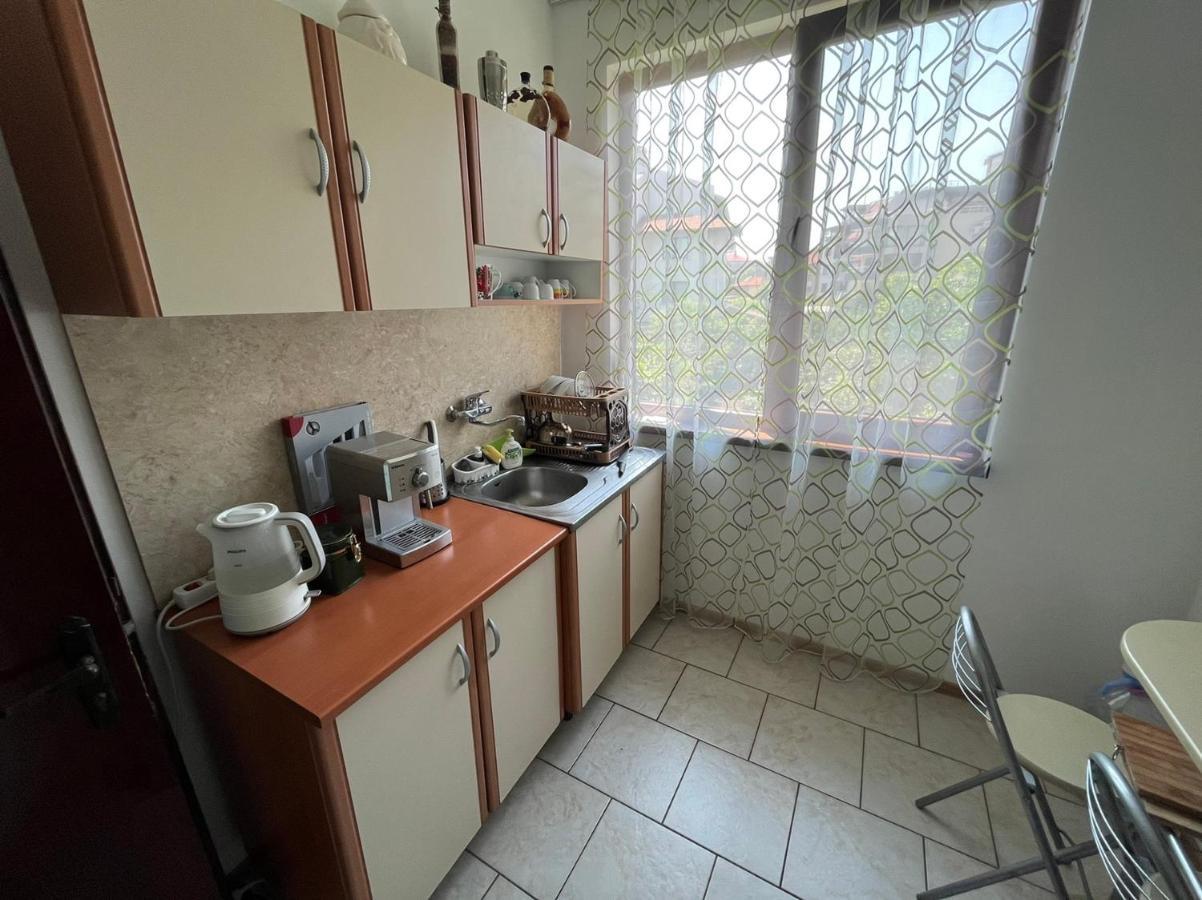 Hotel Izgrev Sarafovo à Burgas Extérieur photo