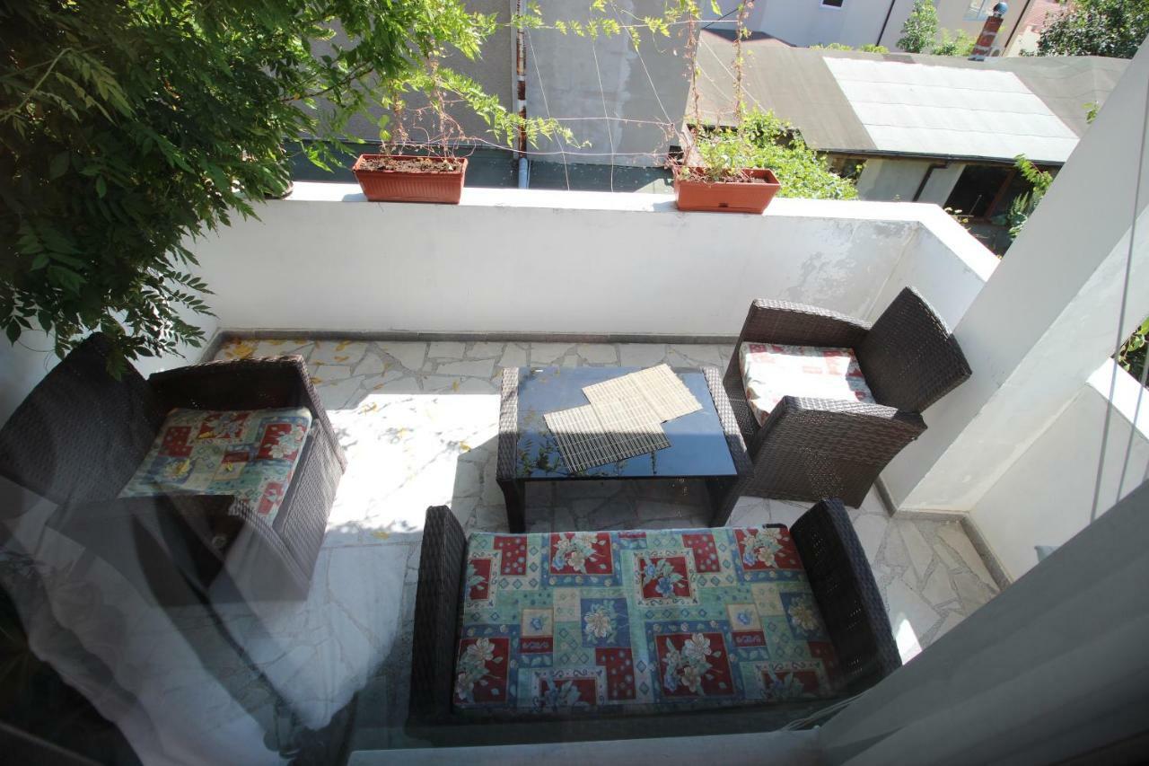 Hotel Izgrev Sarafovo à Burgas Extérieur photo